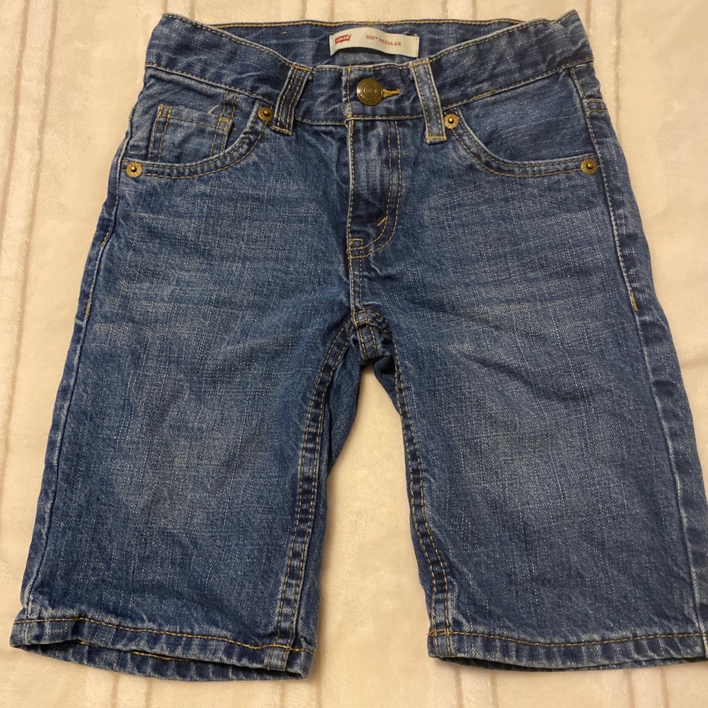 Kids Levi’s shorts